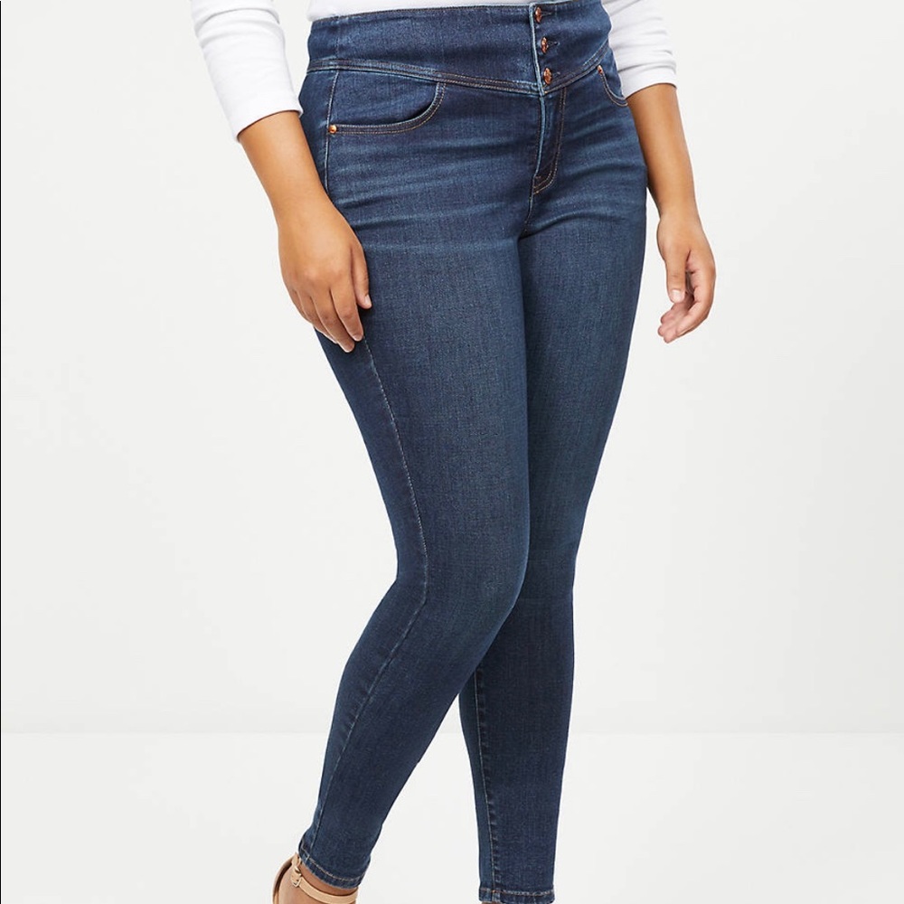 High-Rise 3-Button Jegging - Dark Wash